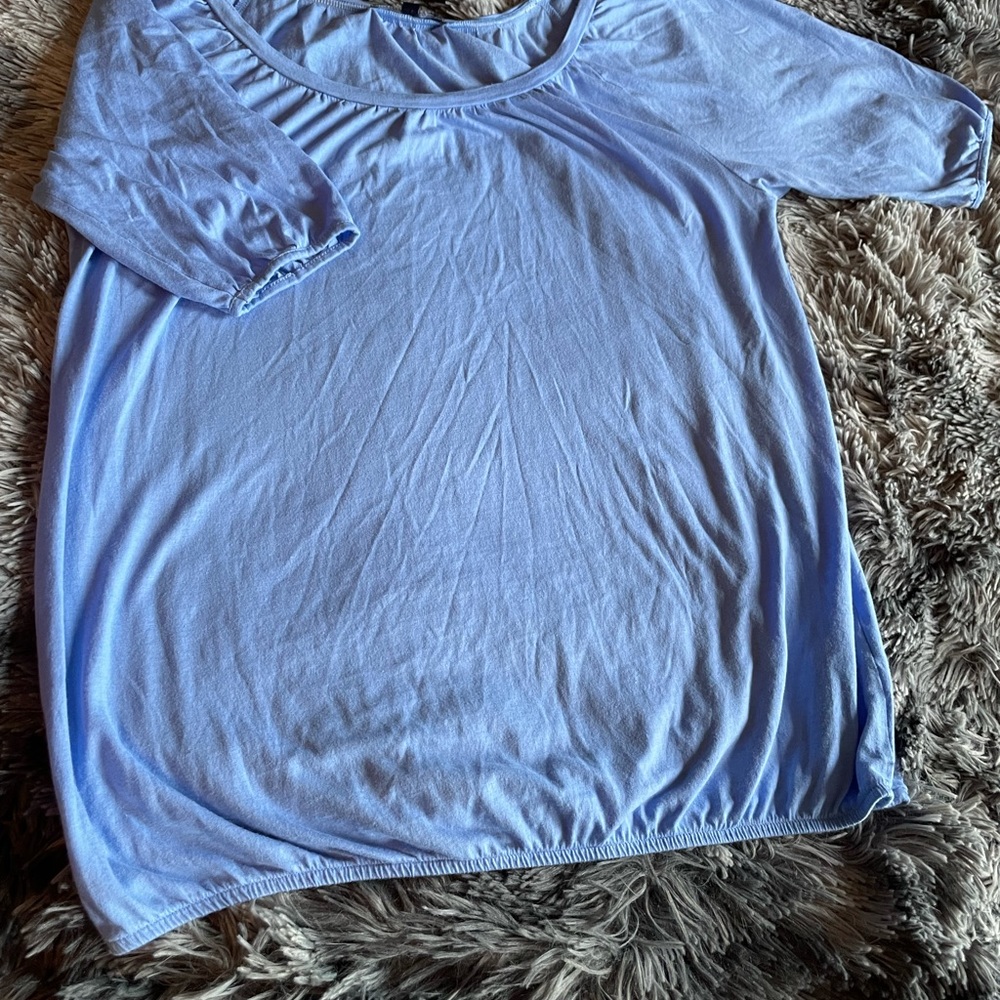 Gap size S billowy shirt with 3/4 length sleeve
